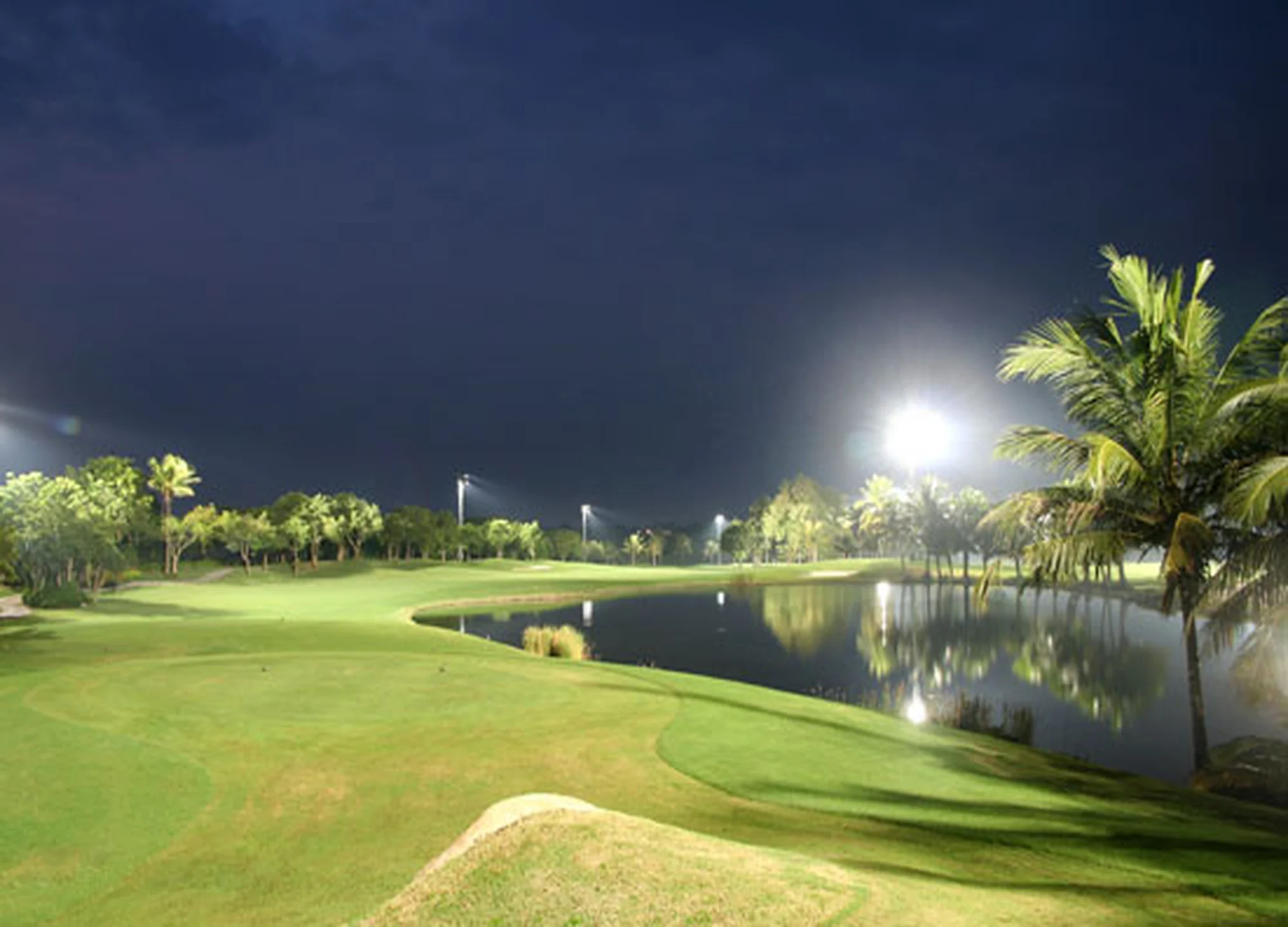 람차방 인터내셔널 컨트리 클럽 gallery 2